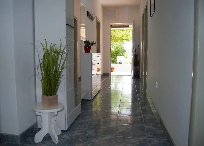 Vacation Kairos سومارتين